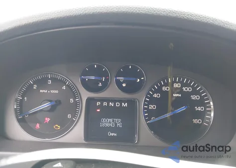 2008 Cadillac Escalade Standard z USA, uszkodzony, nr VIN 1GYFK63818R131383